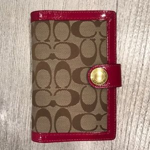 Coach signature agenda with pink patent trim